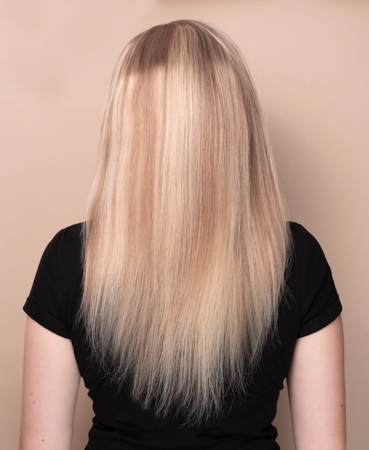 lace front human wig - 14" rooted blonde with highlights. - Image 2