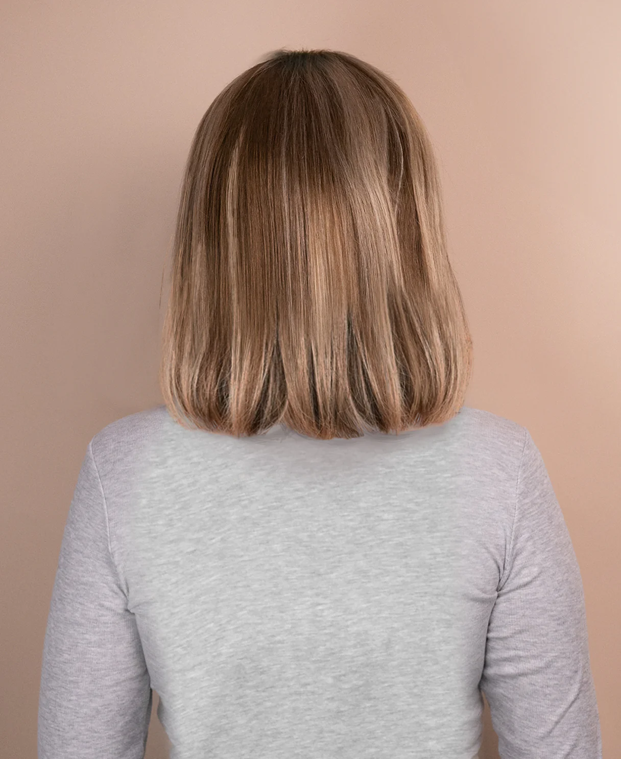 bob human wig - 10" blonde highlights. - Image 2