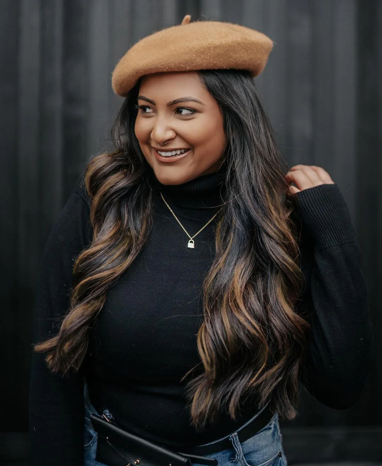 clip-in hair extensions dark highlights. - Image 10