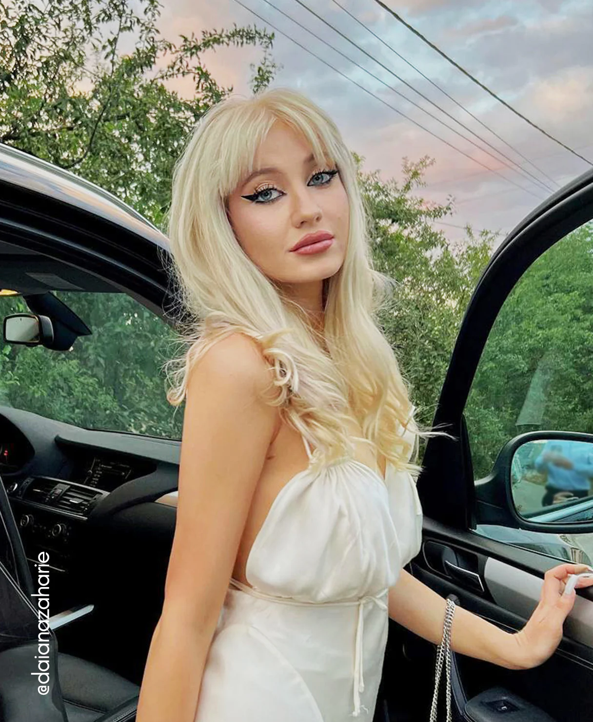 clip-in hair extensions platinum blonde. - Image 10