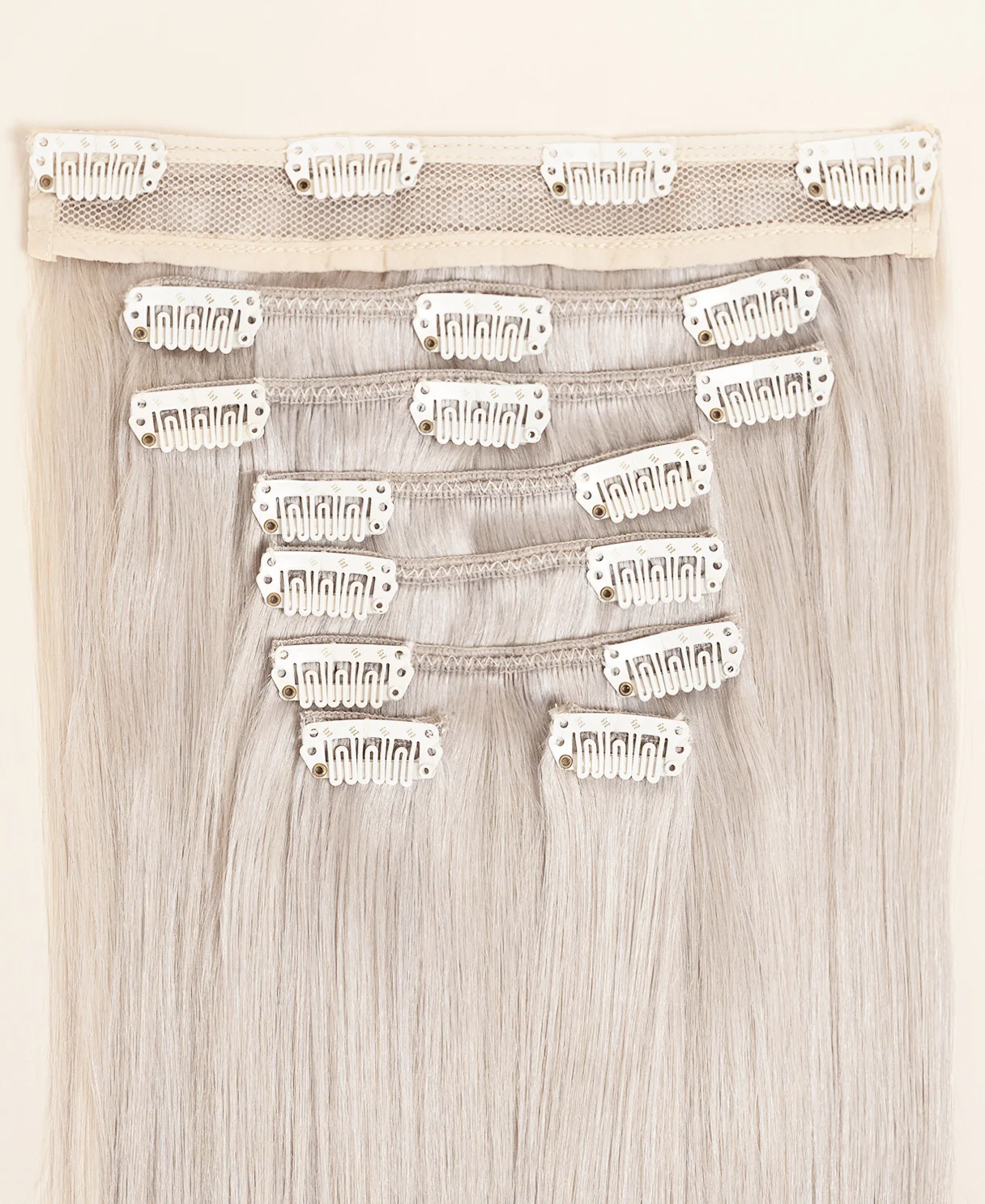 clip-in hair extensions icy blonde. - Image 3