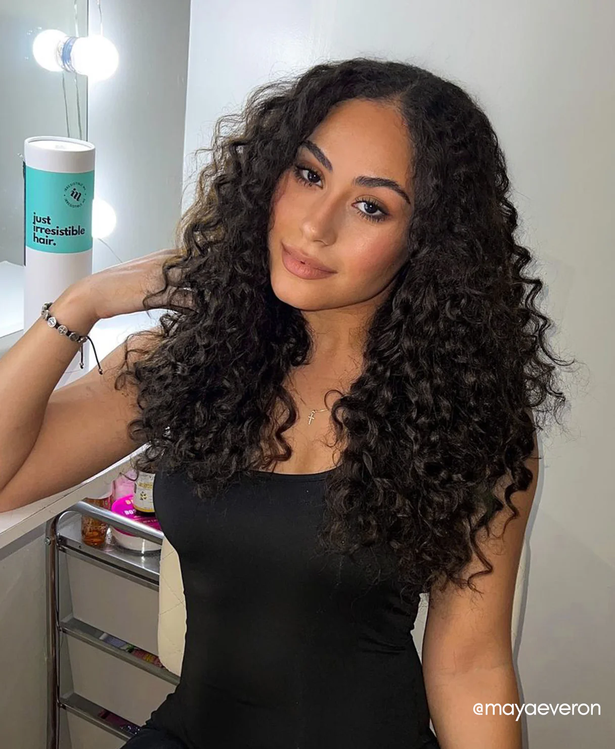 curly (3A curls) clip-in extensions natural black. - Image 9
