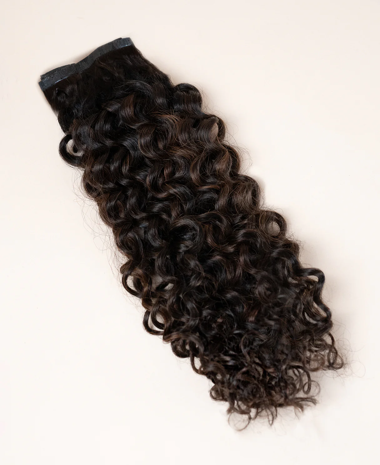 curly (3A curls) invisible clip-in hair extensions mocha balayage. - Image 6