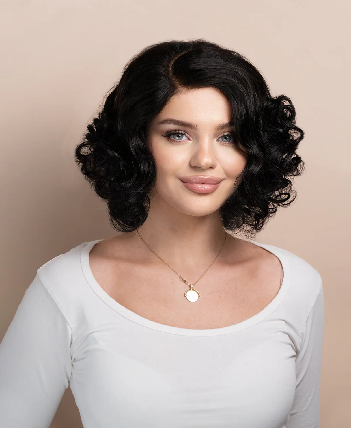 curly bob human wig - 12" natural black. - Image 5