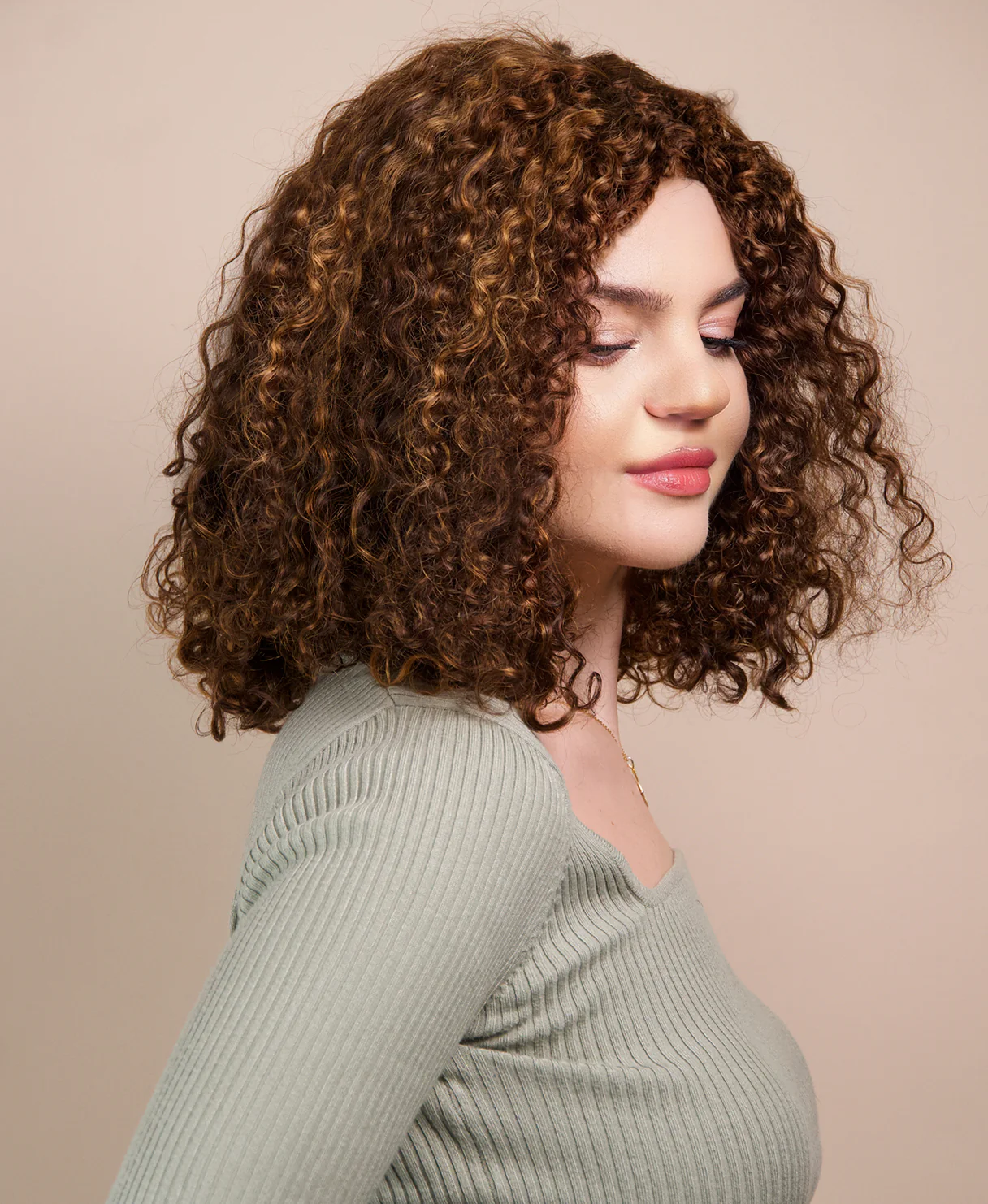 curly human wig - 12” caramel balayage. - Image 2