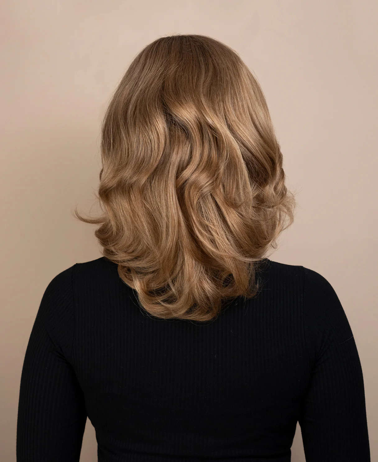 european virgin hair wig - 10" ash blonde. - Image 2
