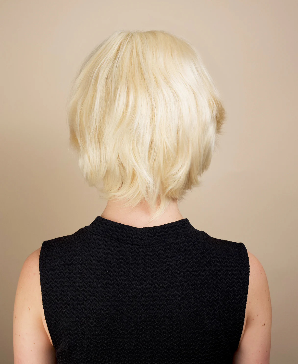 european virgin hair wig - 6" light blonde. - Image 2