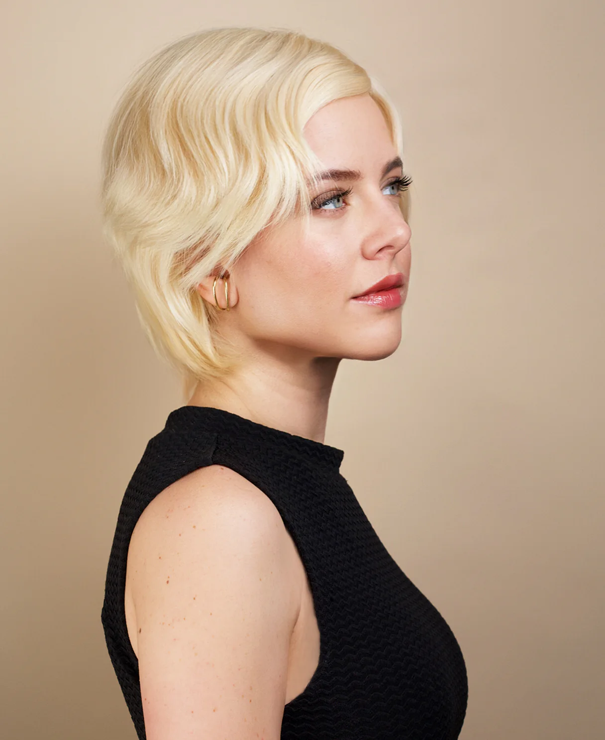 european virgin hair wig - 6" light blonde. - Image 5