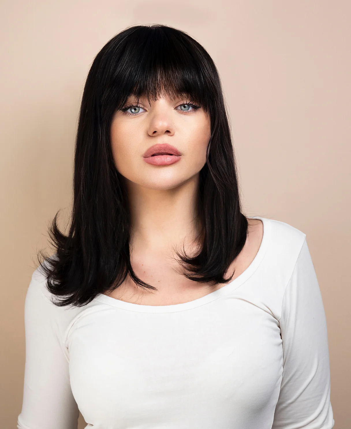 flipped ends blowout with fringe human wig - 14" espresso black. - Image 5