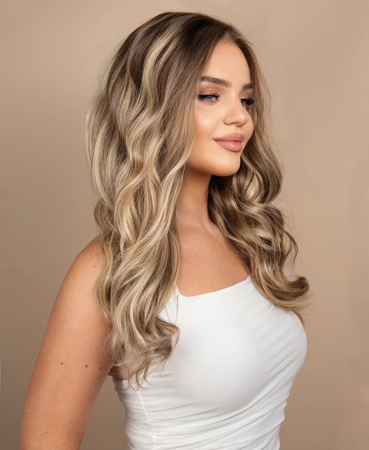 lace front human wig - 20" ash blonde highlights. - Image 3