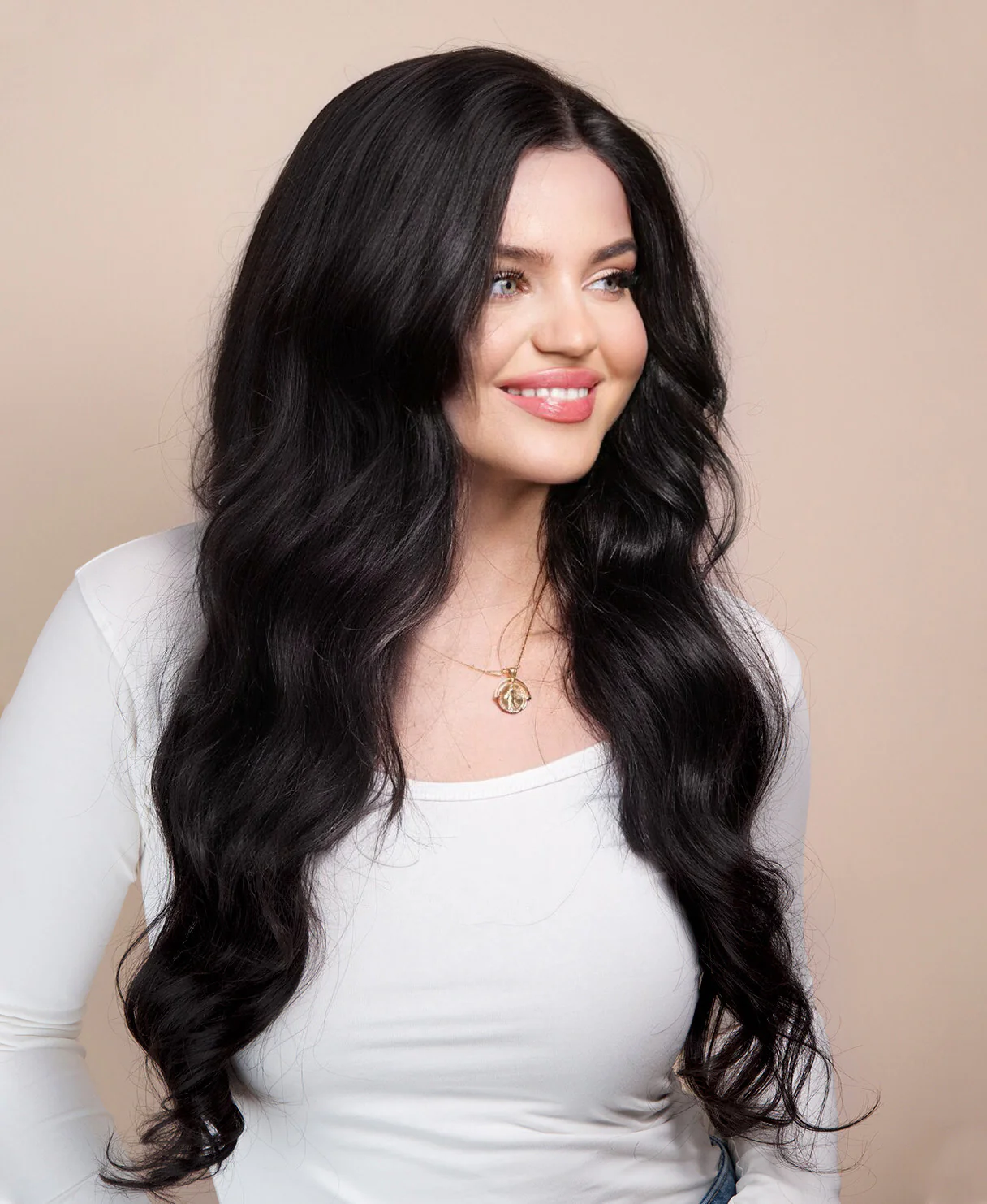 lace front human wig - 24" natural black. - Image 6