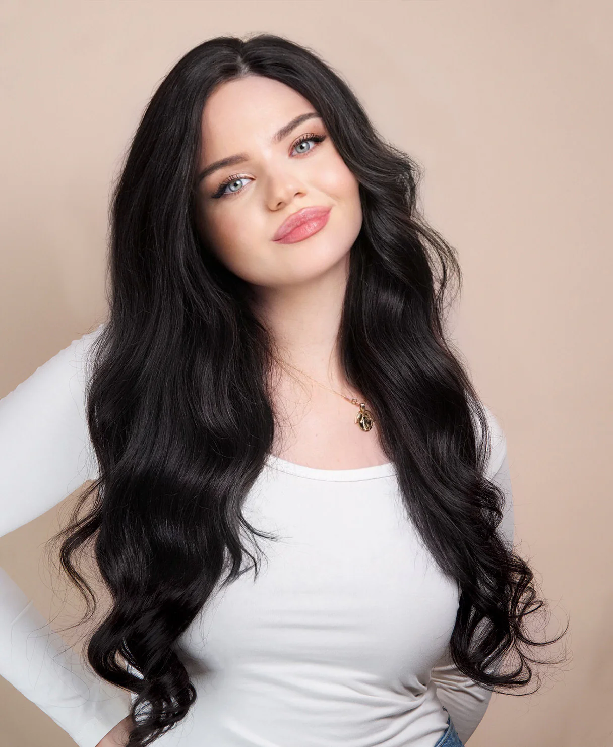 lace front human wig - 24" natural black. - Image 7