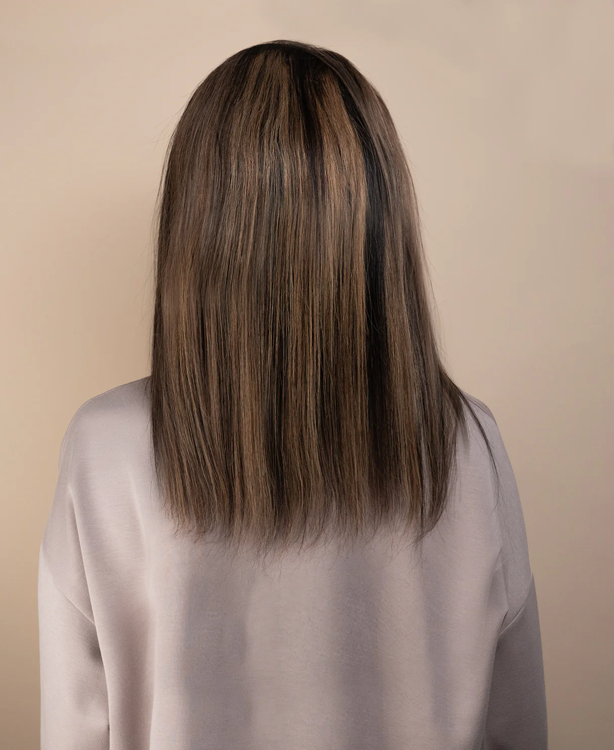full lace human wig - 12" dark highlights. - Image 3