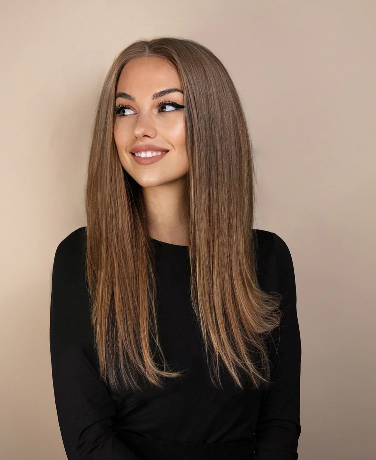 full lace human wig - 20" ash. - Image 4