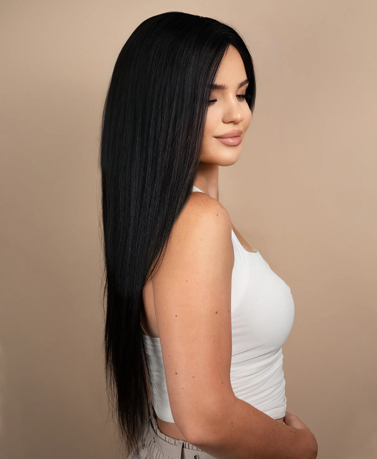 full lace human wig - 22" natural black. - Image 3