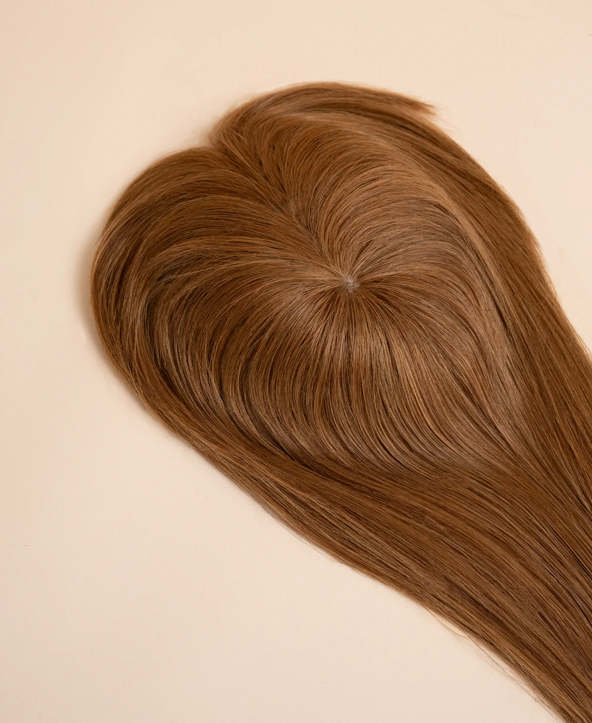 hair topper with bangs 12" light brown. - Image 5