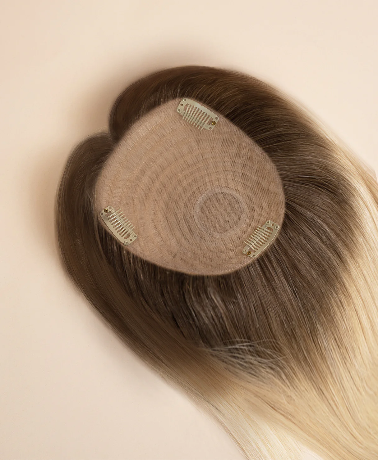 hair topper with bangs 12" rooted light blonde. - Image 7