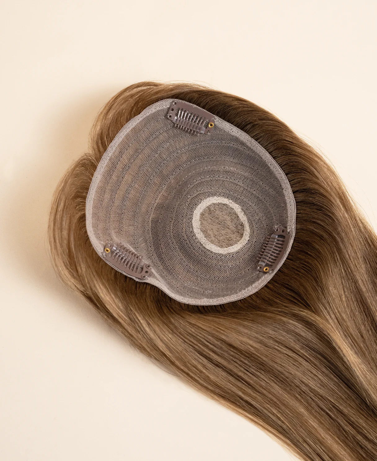 hair topper with bangs 12" dark blonde. - Image 4