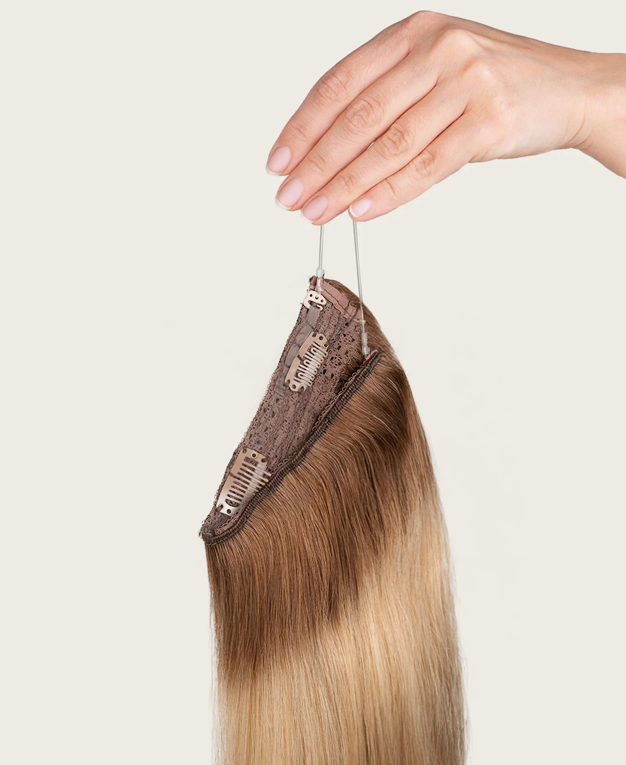halo one-step hair extensions dirty blonde rootmelt. - Image 6