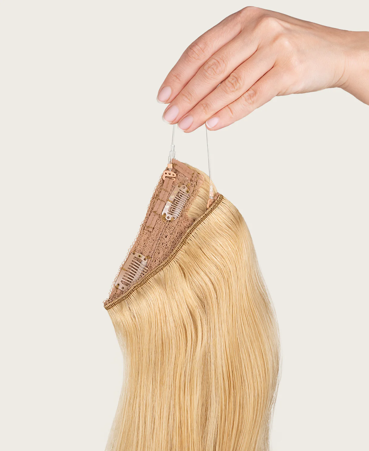 halo one-step hair extensions honey blonde. - Image 6