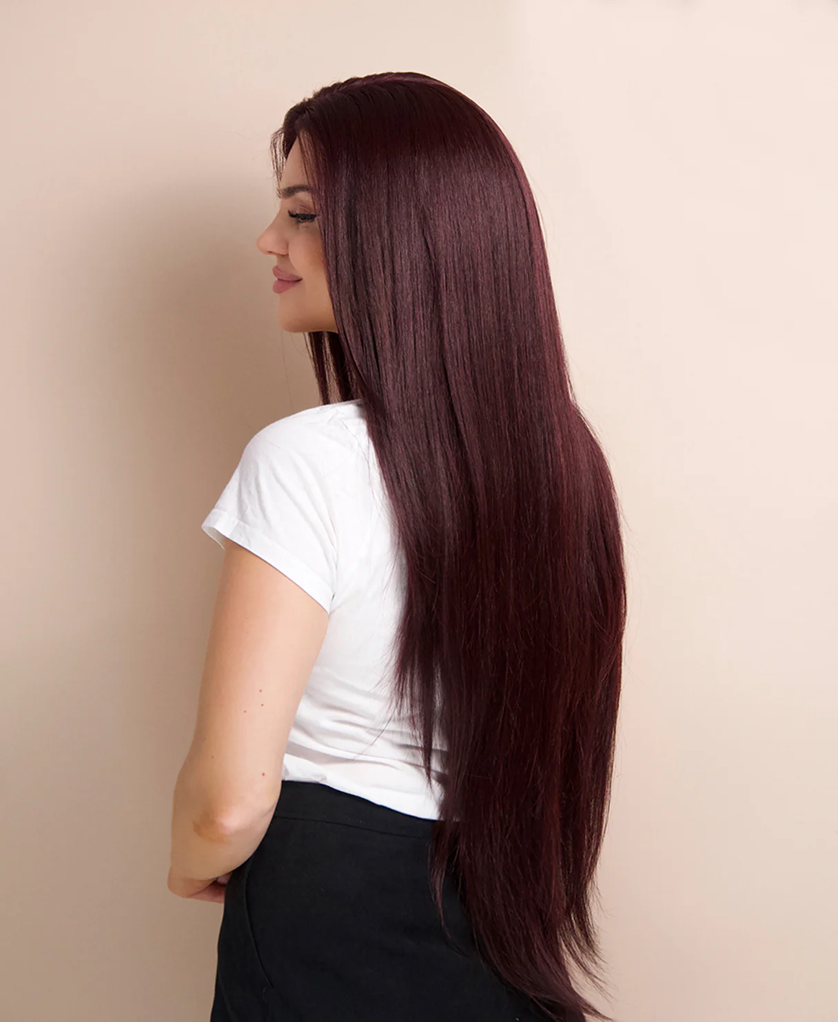 vegan fiber long layered wig - 32" red wine. - Image 3