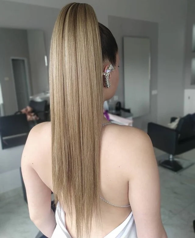 ponytail - ash blonde. - Image 8