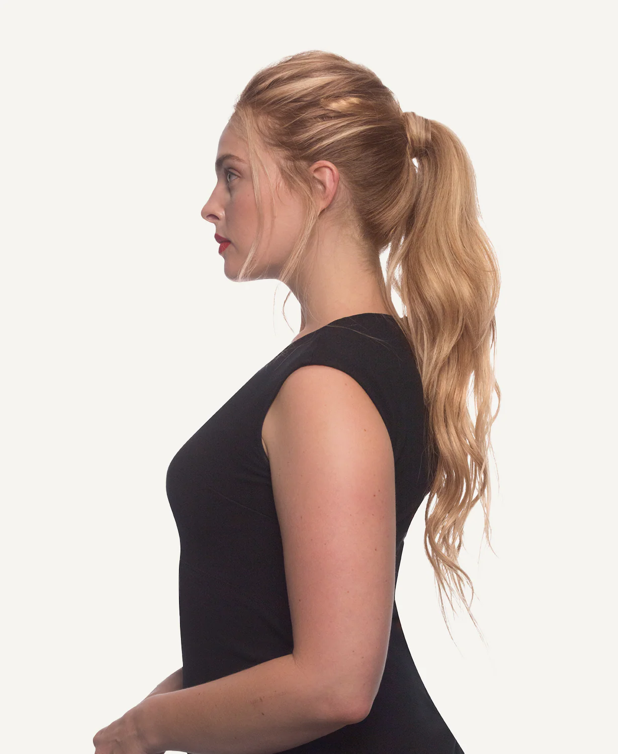 ponytail - medium blonde. - Image 6