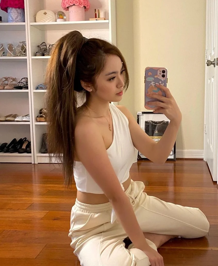 ponytail - light brown. - Image 7