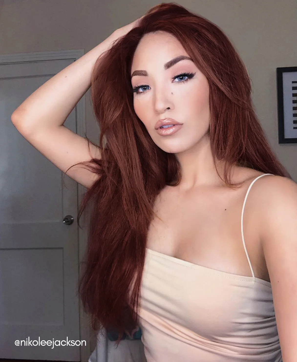 invisible clip-in hair extensions auburn. - Image 10
