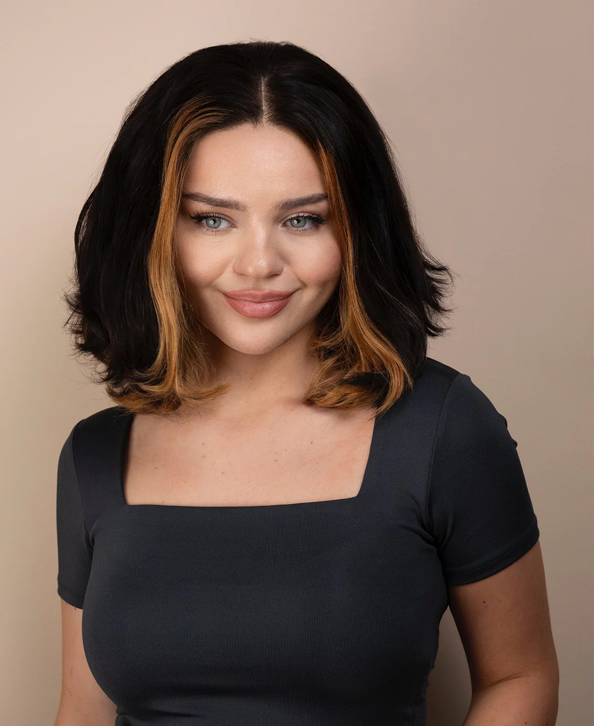 lace front bob human wig - 12" dark moneypiece.