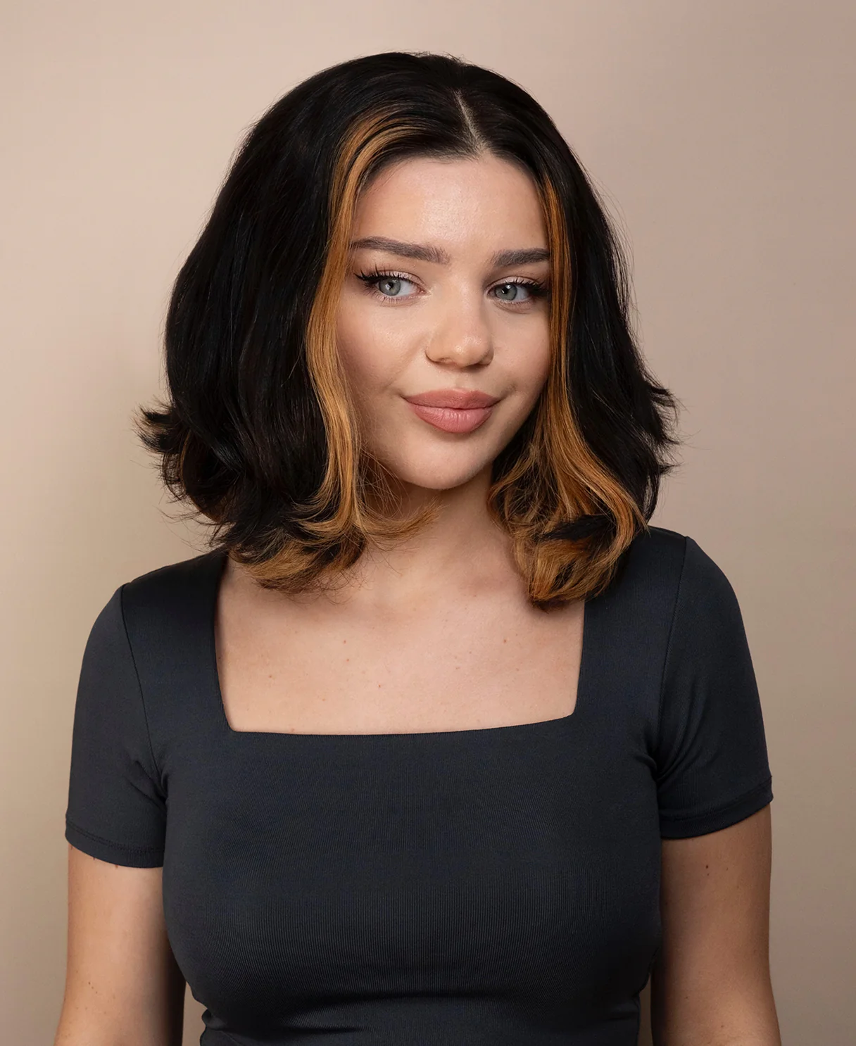 lace front bob human wig - 12" dark moneypiece. - Image 4