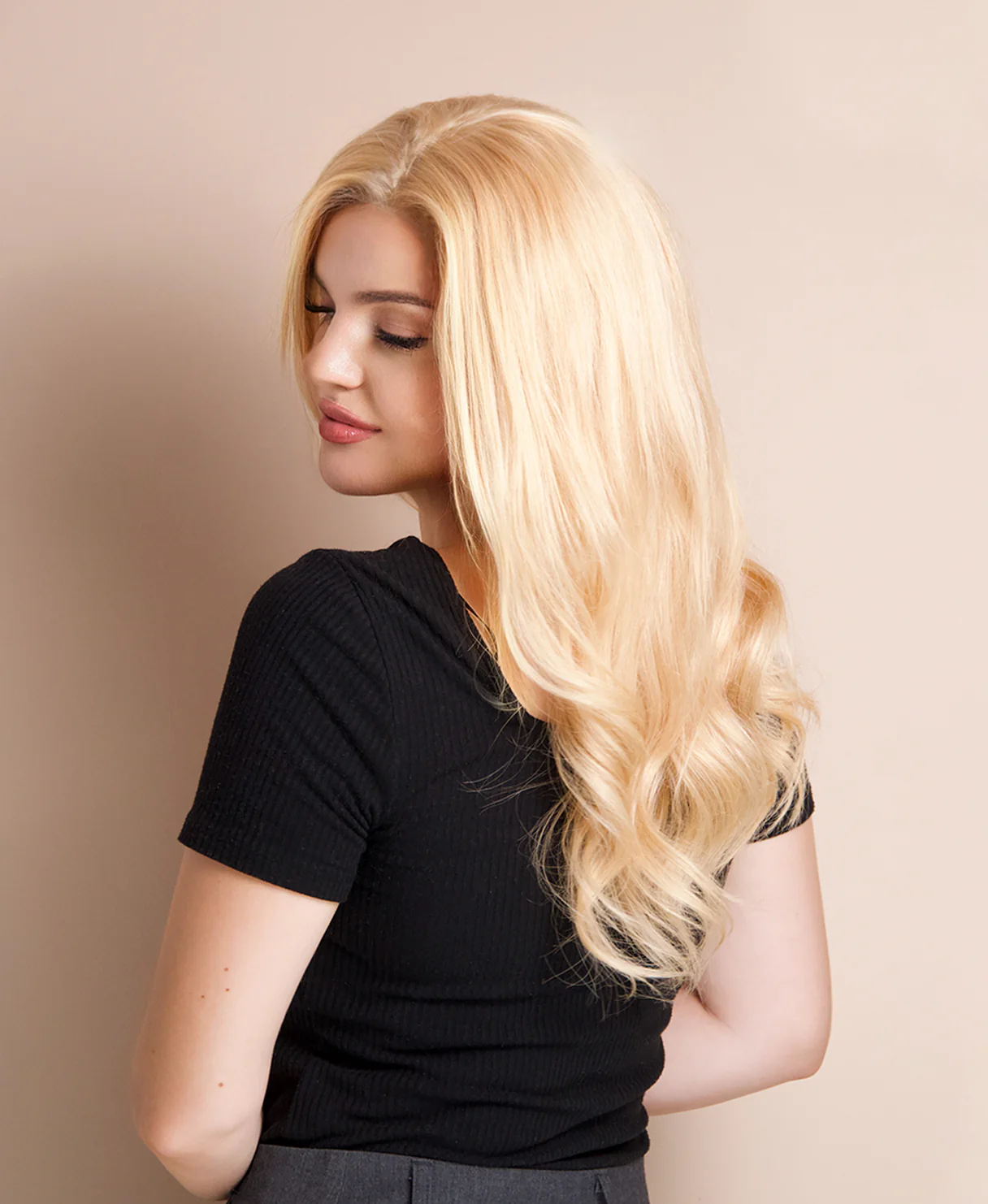 lace front human wig - 14" honey blonde. - Image 7