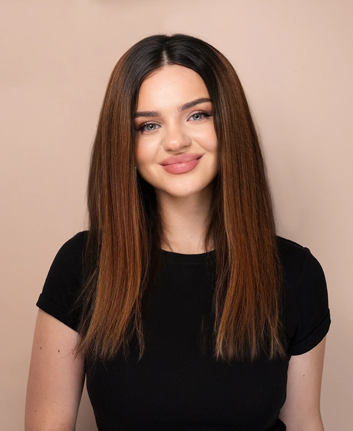 lace front human wig - 14" rooted brown. - Image 4