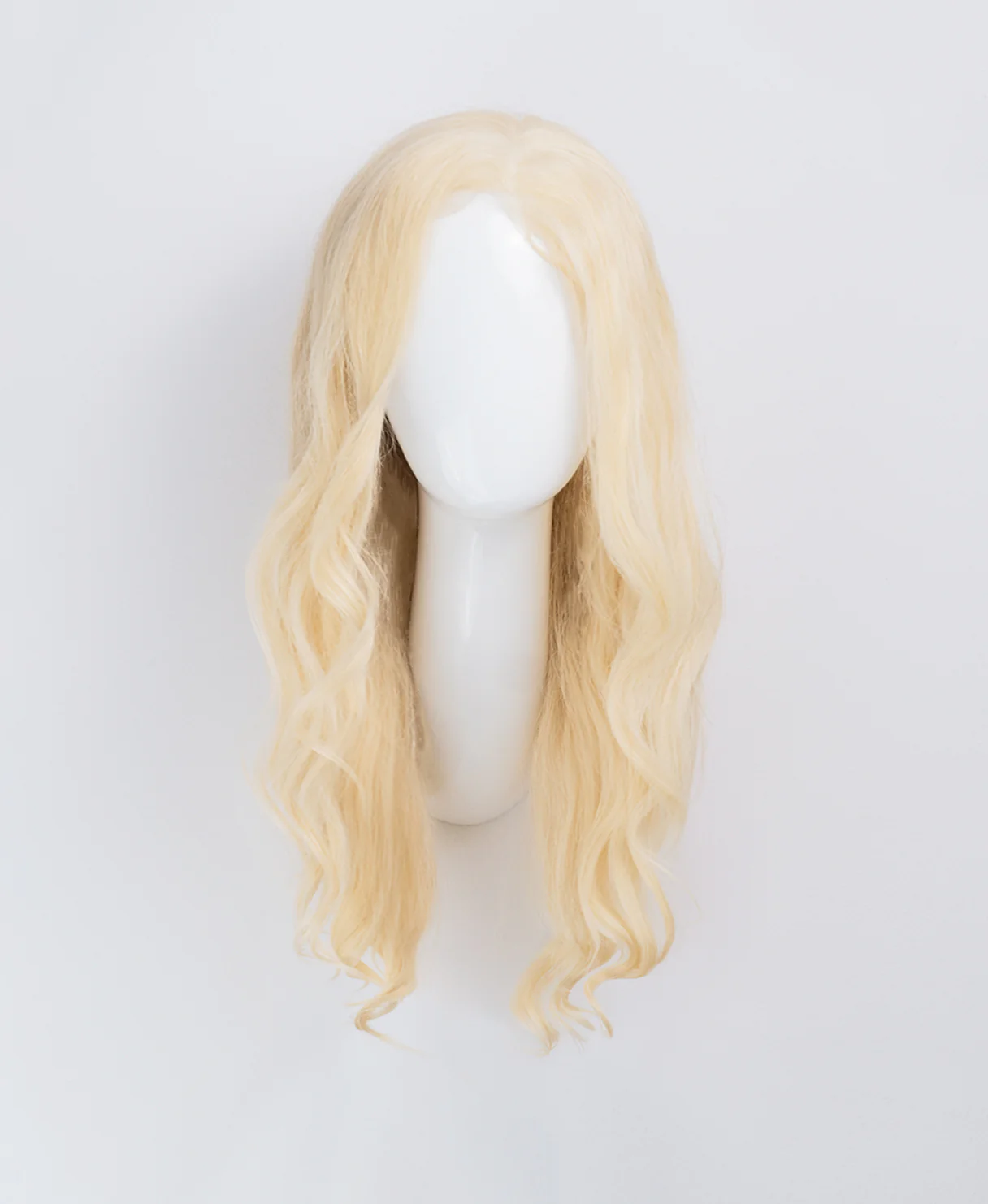 lace front human wig - 18" platinum blonde. - Image 7