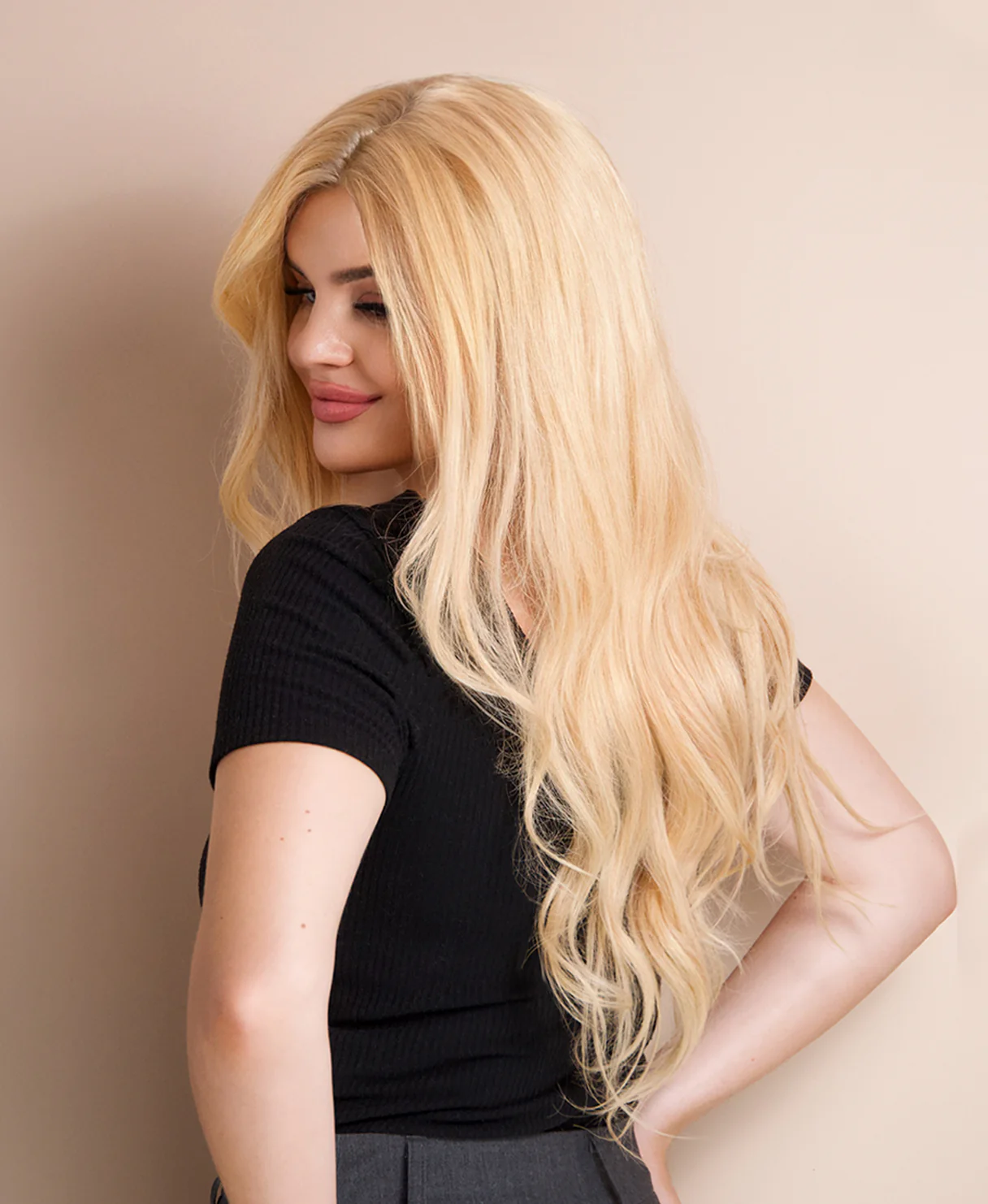 lace front human wig - 20" honey blonde. - Image 7