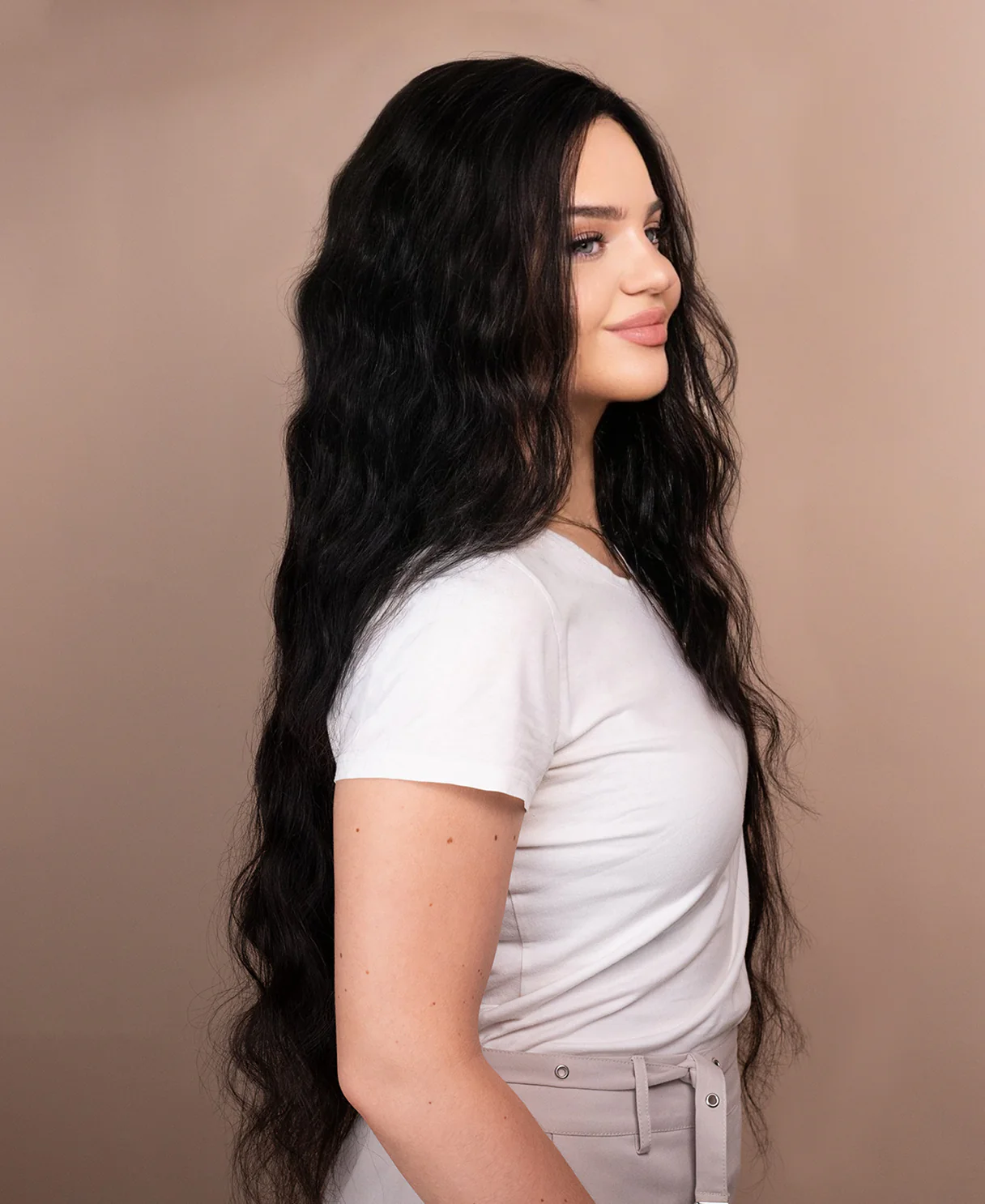 lace front human wig wavy 5x5 - 32" natural black. - Image 2
