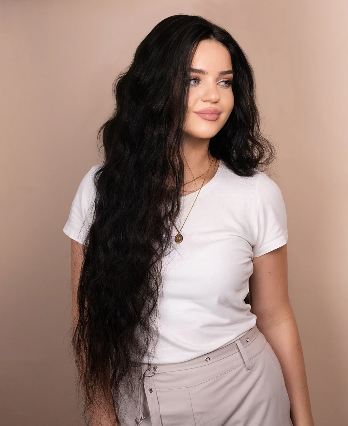 lace front human wig wavy 5x5 - 32" natural black. - Image 3