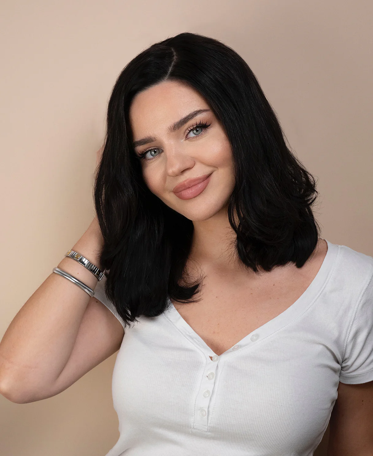lace front human wig with side part - 14" natural black. - Image 5
