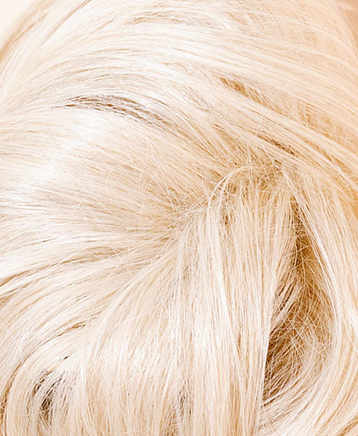 vegan fiber messy bun - platinum blonde. - Image 4
