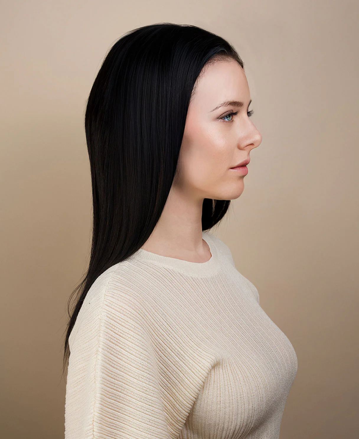 put on & go pre-cut lace human wig - 16" deep black. - Image 3