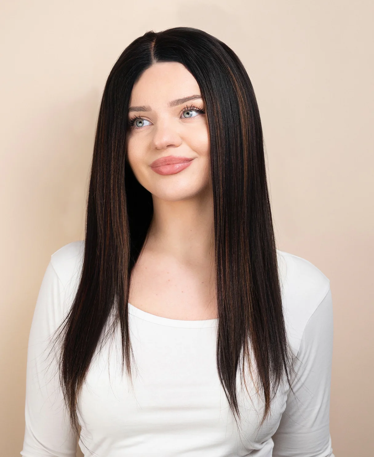 put on & go pre-cut lace human wig - 18" mocha balayage. - Image 4