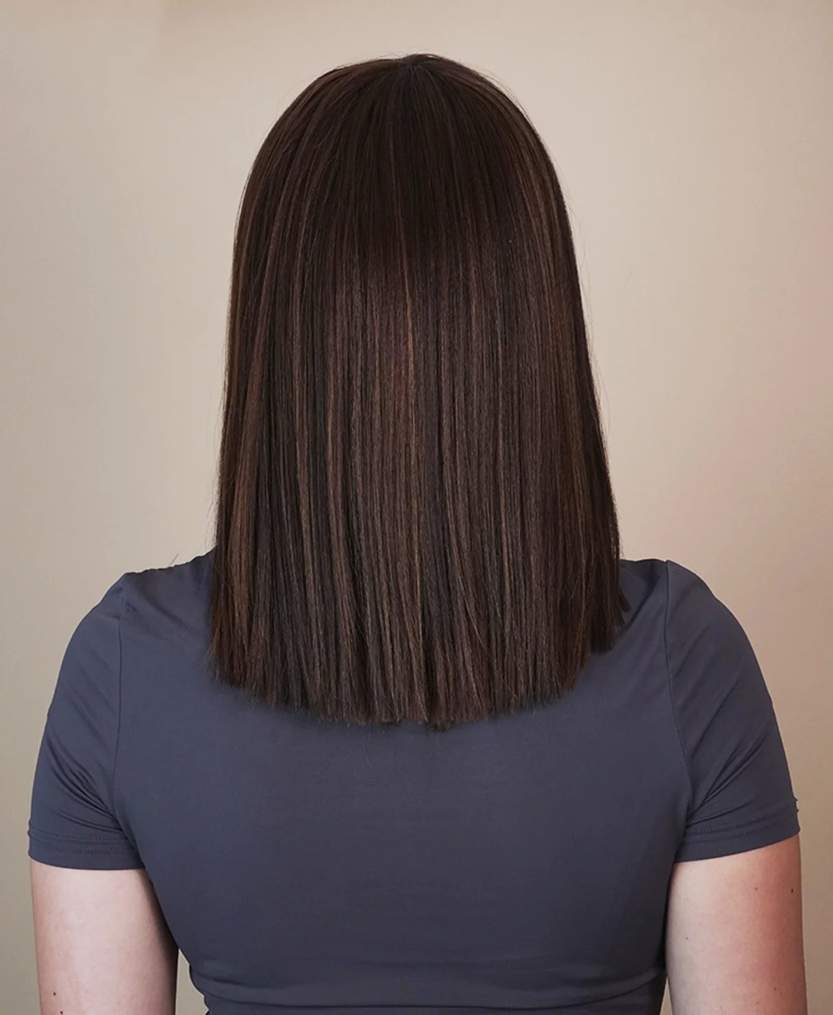 vegan fiber long bob with bangs wig - 12" brown highlights. - Image 2