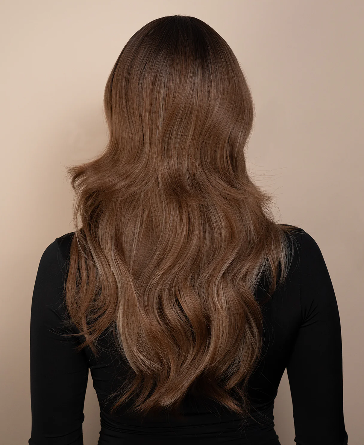 vegan fiber wig - 24" layered brown balayage. - Image 2