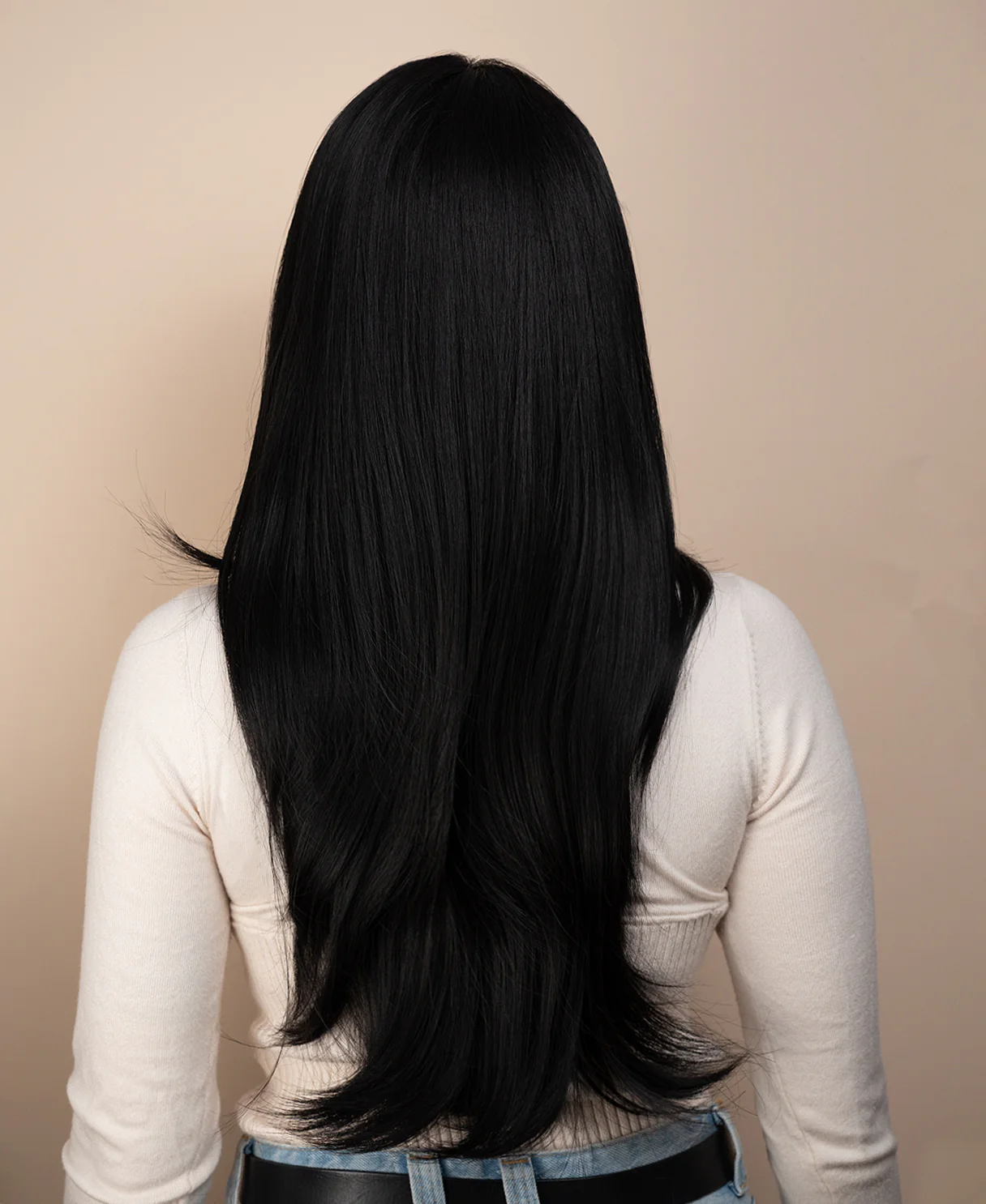 vegan fiber wig - 24" layered espresso black. - Image 2