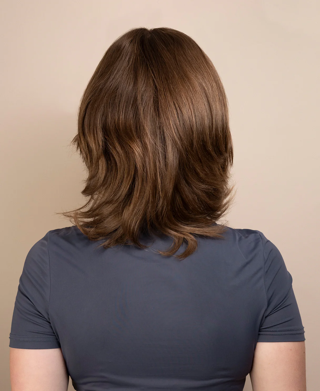european virgin hair wig - 8" dark blonde. - Image 5
