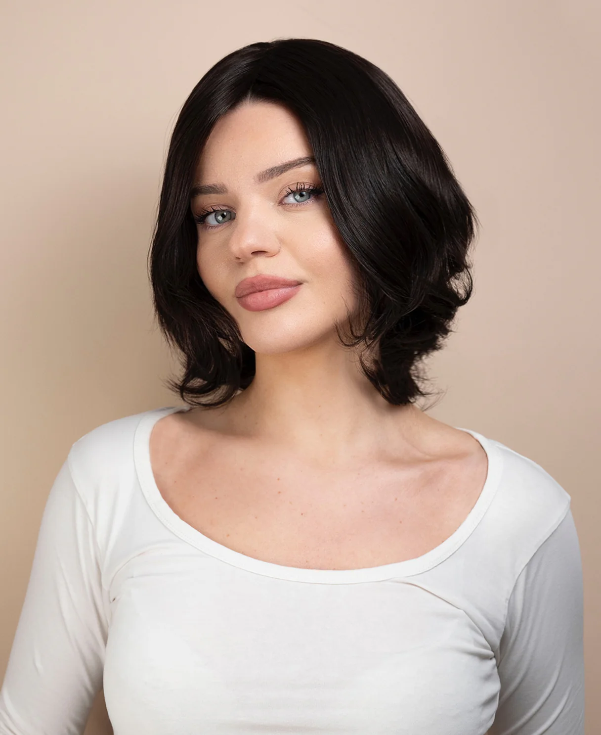 european virgin hair wig - 8" natural black. - Image 4