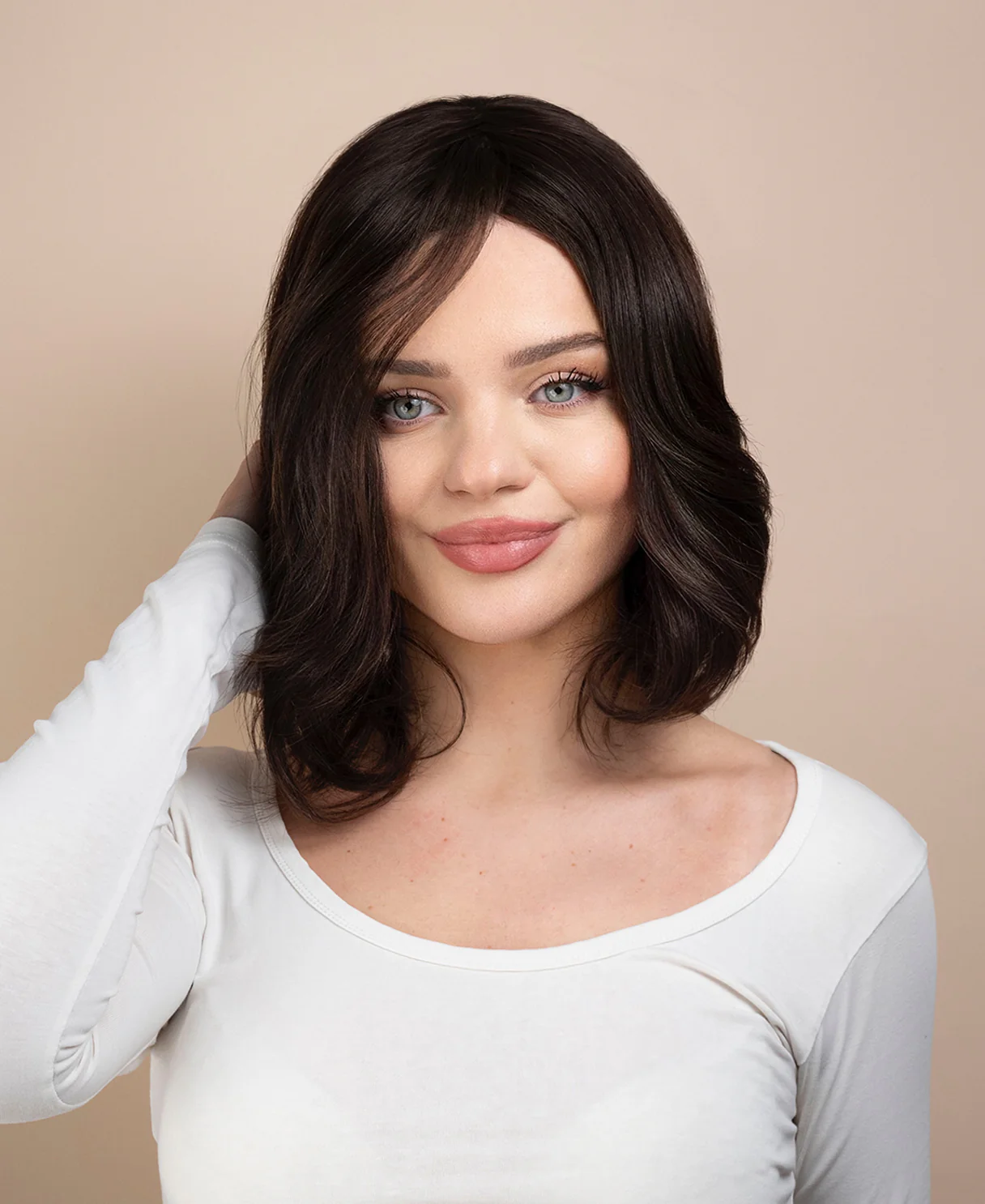 european virgin hair wig - 10" chocolate brown. - Image 3