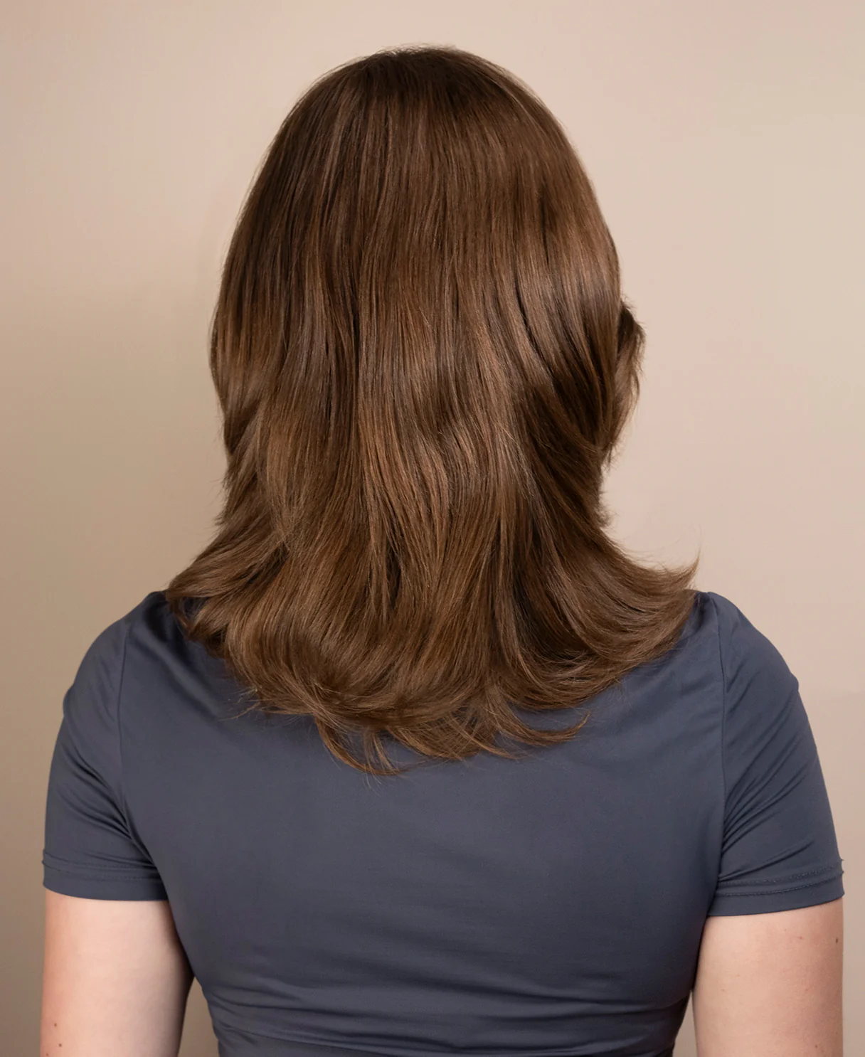 european virgin hair wig - 10" light brown. - Image 2