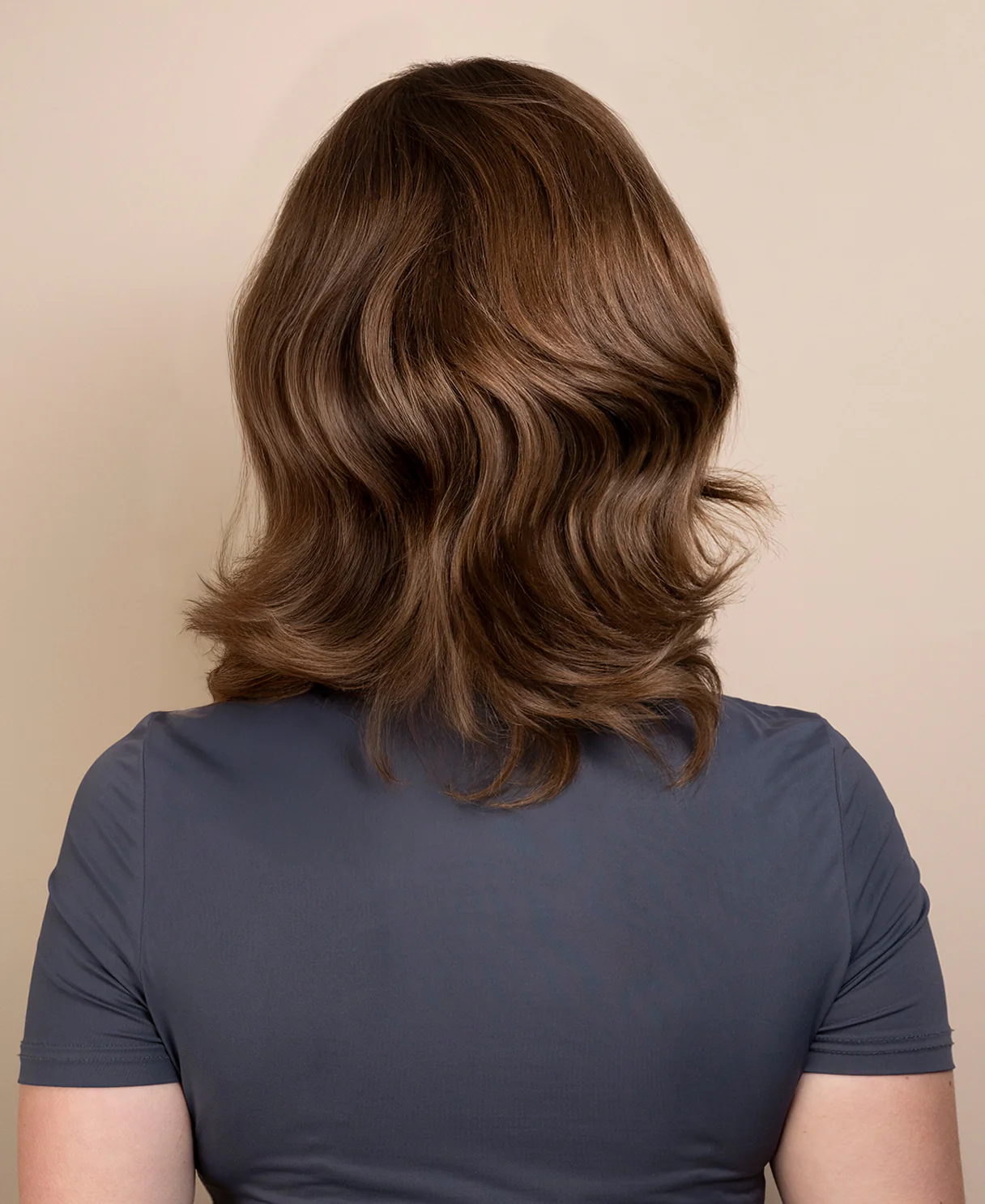 european virgin hair wig - 8" light brown. - Image 2