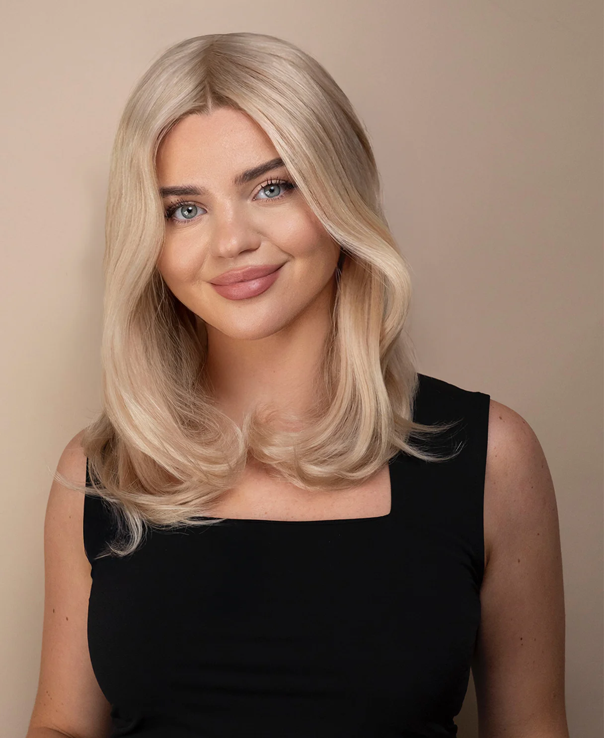 lace front mono wig - 13" platinum blonde. - Image 3